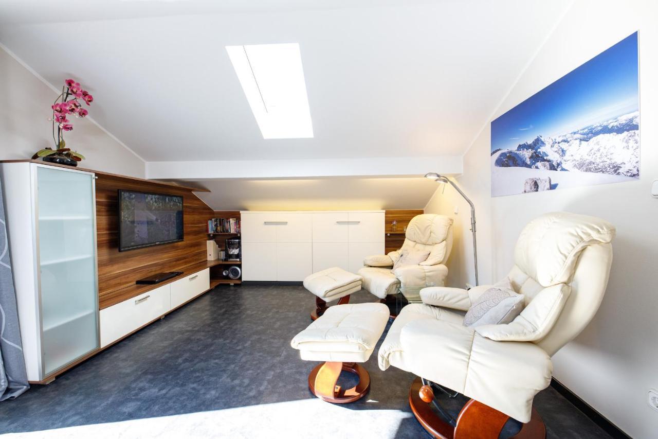 Ausblick Apartment Farchant Exterior photo